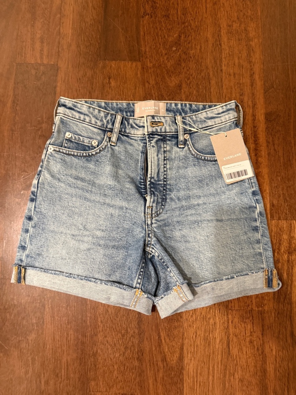 NWT Everlane Mid Wash Denim Cheeky Shorts - size 25